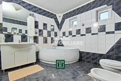 Casă impresionantă cu 15 camere, teren generos, piscină in Fantanele, Arad - 8