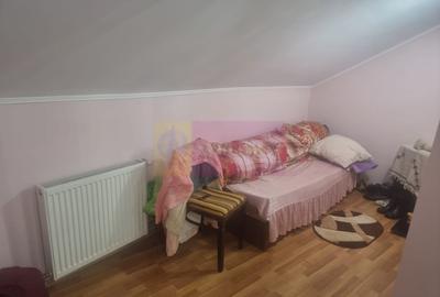 DE VANZARE CASA IN COM. BRANESTI (IF) - 22