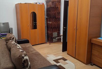 3camere Calarasi Pictor Romano Casa Bessler - 10
