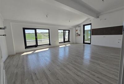 Apartament tip penthouse -111 mp, 4 camere, 2 bai, terasa 18 mp Finalizat, intab - 1