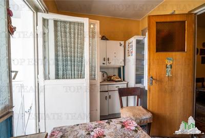 Apartament 2 camere, Calea 13 Septembrie. Etaj 5/8 | Bloc 1985 vis a vis Marriot - 12