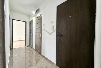 Apartament cu 3 camere nedecomandat în Podu Roș