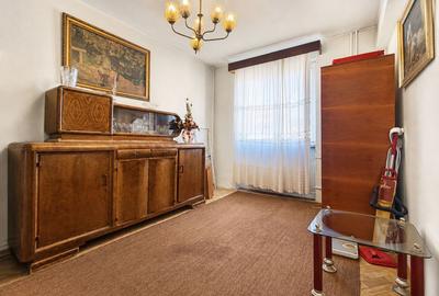 Apartament cu 3 camere decomandat, mobilat în Ultracentral
