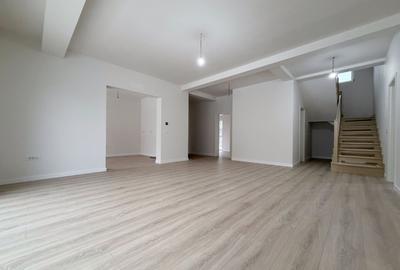 Casa / Spatiu Comercial - 150 mp - 2000 Euro - 3