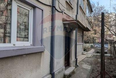 Vânzare Casă / Vilă cu 11 camere  în zona Iancului - 50