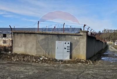 Teren intravilan 1.729 mp + hală parțial demolată | Teliu I Comision 0 - 1