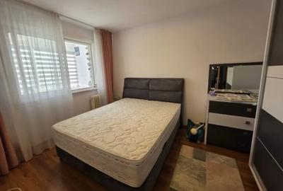 Apartament cu 2 camere semidecomandat, mobilat în Titan