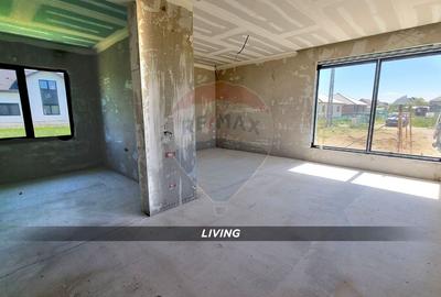 Vă propunem spre vânzare o casă deosebită - 28