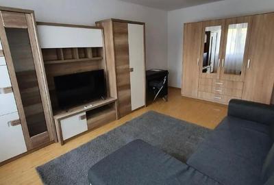 Garsonieră decomandată, mobilată în Drumul Taberei