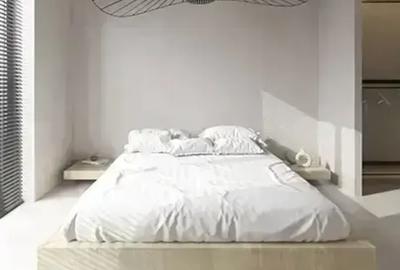 Apartament cu 5 camere decomandat în Theodor Pallady