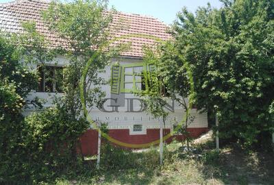 Casa 5 camere cu teren de 1200mp spre vanzare in Ludos jud Sibiu - 2