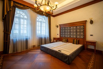 VILA HERASTRAU - 13 CAMERE - COMISION 0% - 4