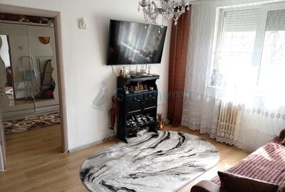 Apartament de vanzare in Oradea cu 2 camere, zona Rogerius - 3