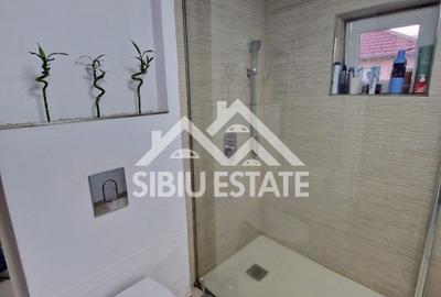 Apartament de vanzare, cu 4 camere,  82.4 mp. -Calea Cisnadiei (Ciresica) - 23