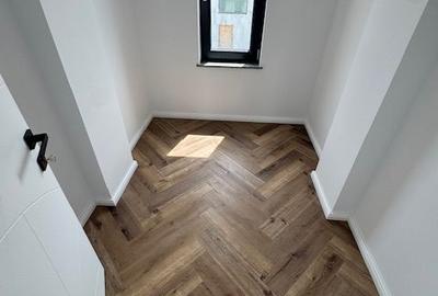Vila Tunari cu vedere la LAC, 135m2 si curte mare - 12