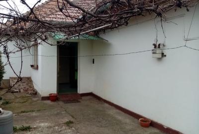 Super ofertă! Proprietar închiriez casa  3 cam. zona Iulius Mall - 1