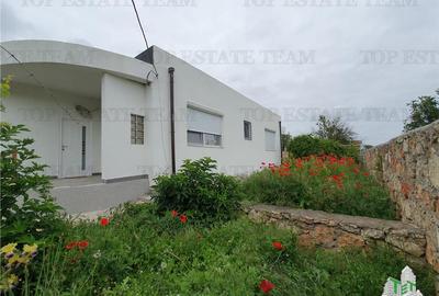 Casă individuală cu 3 camere în Casicea