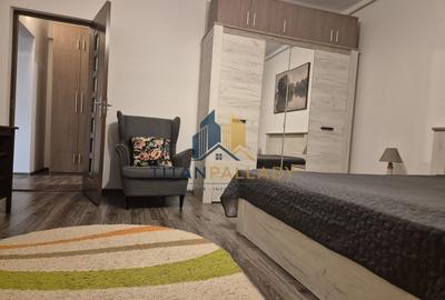 Apartament cu 2 camere decomandat, mobilat în Central
