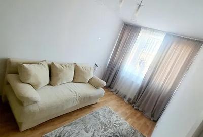 De vanzare apartament cu 3 camere pe str. Libertati - 1