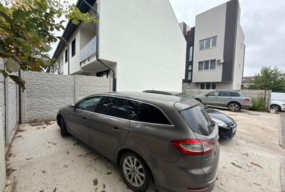 Casă cu 4 camere în Sud