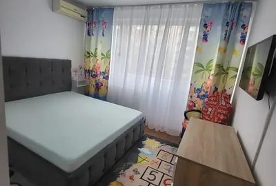 Apartament cu 2 camere semidecomandat, mobilat în Rahova