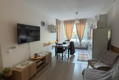 Inchiriere studio mobilat si utilat Aavantgarden3 Brasov - 2