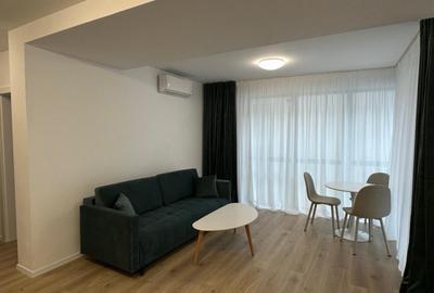 Apartament cu 2 camere semidecomandat, mobilat în Decebal