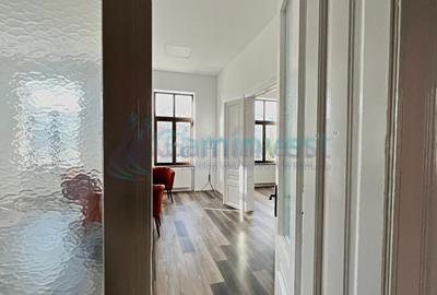 Spatiu de birouri de inchiriat in Oradea, Ultracentral - 12