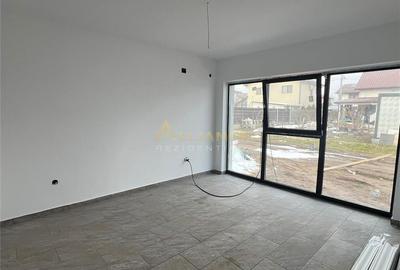 Casa 3 camere- strada asfaltata- 67 mp utili - 7