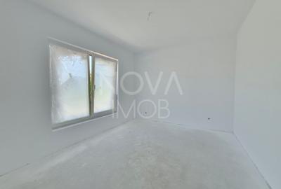 Casa tip duplex, la alb - Sura Mica - COMISION 0 - 12