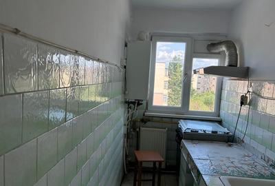 Apartament 2 camere, zona Olari –  Str. Castanilor.Comison 0 - 5