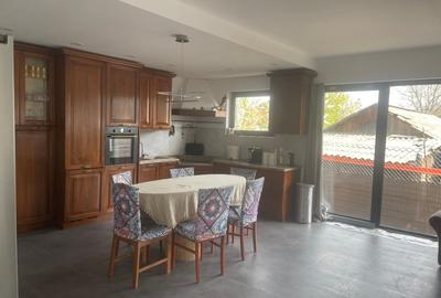 Casă de vânzare de 310 mp în Rădăuți! - 5