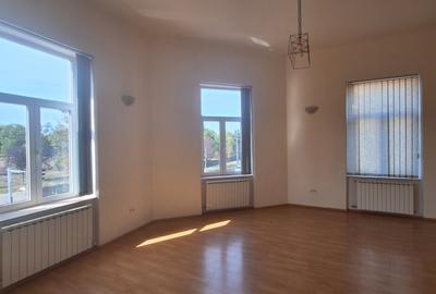 Apartament ultracentral - 9