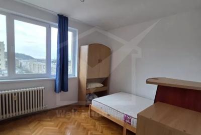 VÂNZARE Apartament 2 camere decomandat Str. Donath - 2
