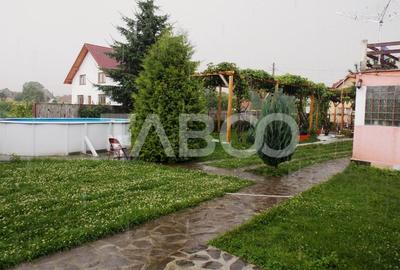 Pensiune de vanzare la cheie  13 camere  si teren 3000 mp - 11