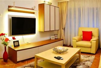 Inchiriere apartament 3 camere Lux Unirii-Fantani - 1