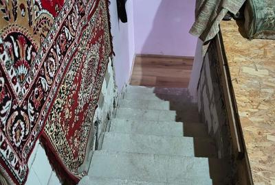 Casa in cartierul Nufarul - 12