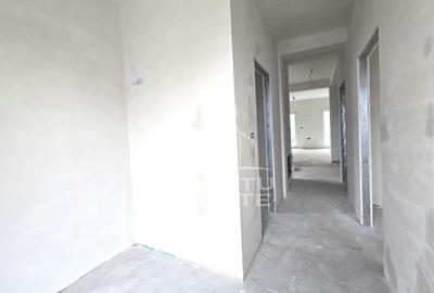 Jumatate de duplex de vanzare, Parter + Etaj, 5 camere si 2 bai, Sag - 12