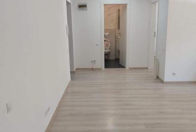Apartament cu 2 camere, de 57 mp , zona Eroilor - 3