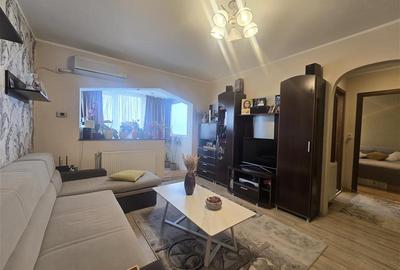 De vanzare apartament 2 Camere str Cornisa zona Scoala 10 - 3