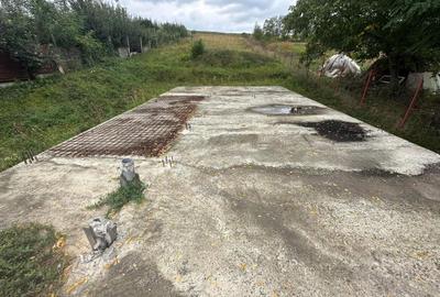 Teren la strada in Stauceni cu temelie turnata - 3