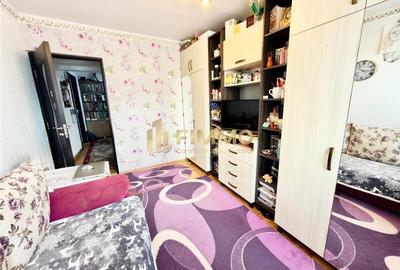 Apartament 3 camere | 2 bai | 68 mp | Zamca | ID : 1662 - 13