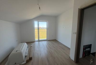 Duplex - 4 camere - Comision 0 - Moșnița Nouă, situat aproape de 4 ben - 7