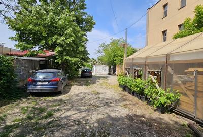 Faleza Nord - strada Unirii - teren 986 mp + casa (langa Scoala Colibri) - 2