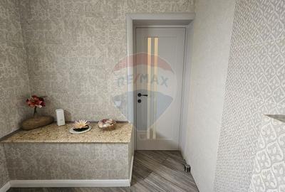 Casă / Vilă cu 7 camere si teren 1000 mp în zona Centrala-Suceava - 25