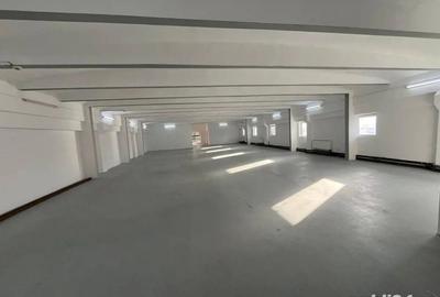 Spatiu Comercial - Showroom - 700 mp - 1