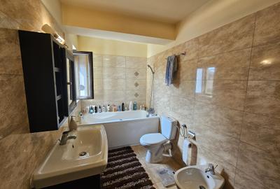 Duplex deosebit, P+E, 133 mp, foarte bine poziționat, Dumbrăvița, comision 0% - 18