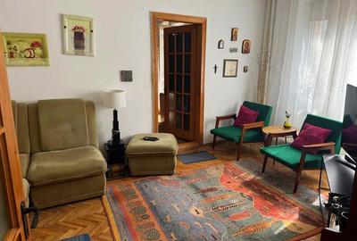 Apartament cu 2 camere nedecomandat în Tudor Vladimirescu