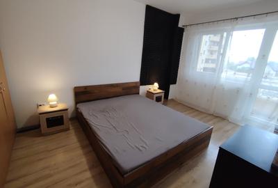 Apartament cu 2 camere nedecomandat în Cug