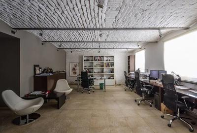 Spatiu pentru birouri in imobil renovat, situat in Piata Unirii - 1